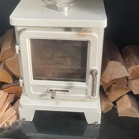 2-bed House Sleeps 4 Wifi 더블린