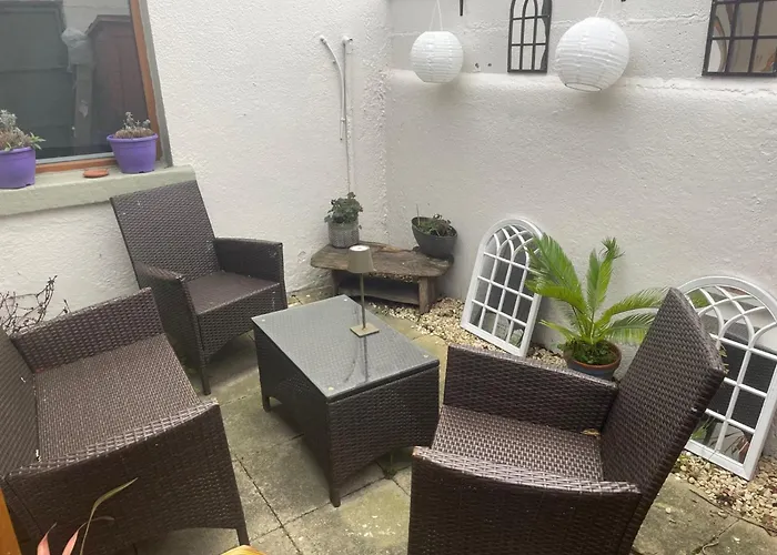 Дом отдыха 2-bed House Sleeps 4 Wifi